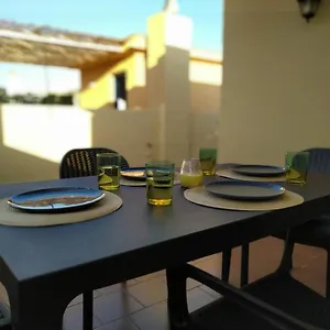 Yellow Duplex Free Parking And Terrace Apartament